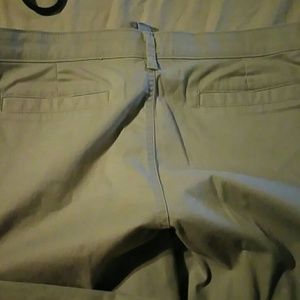 2 pairs Riders Lee straight leg